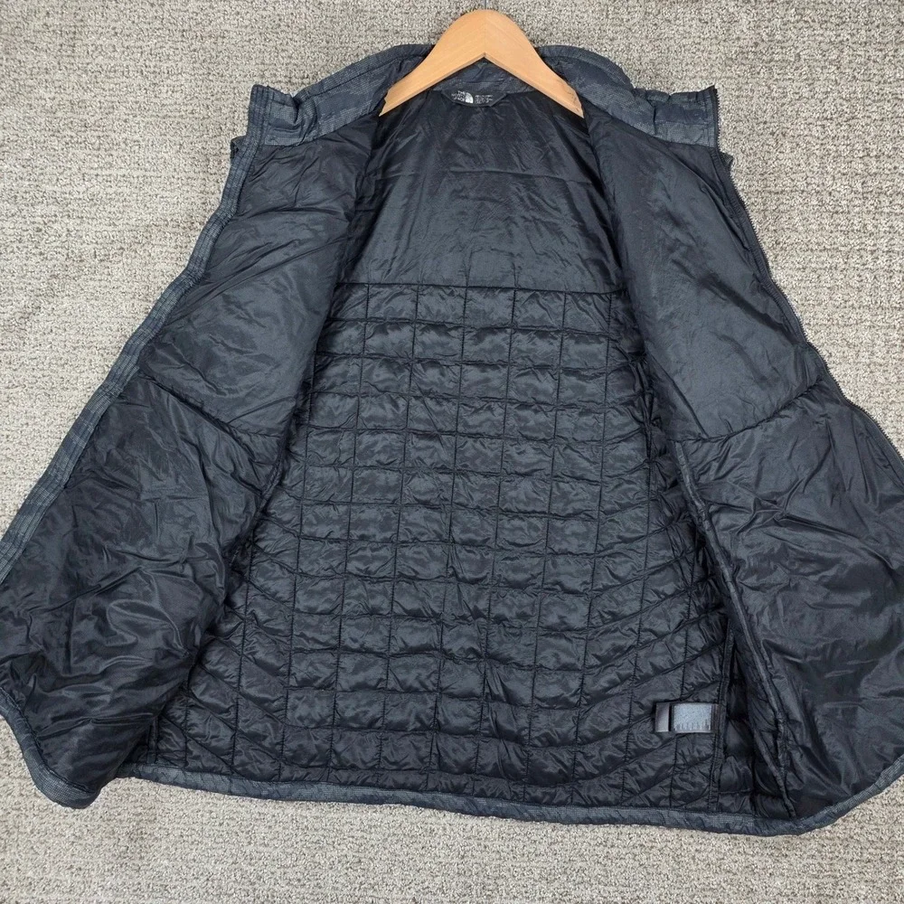 The North Face Mens Thermoball Quilted Vest Camo Green Black XXL Full Zip Puffer